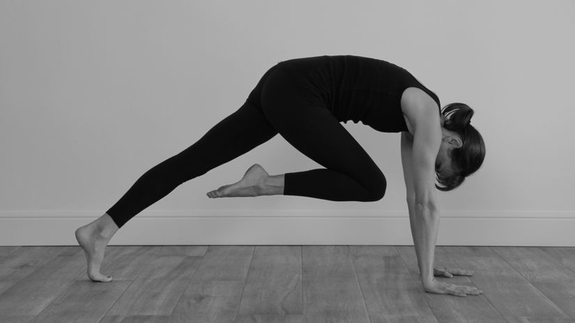 FLOW YOGA - Slow and Steady
